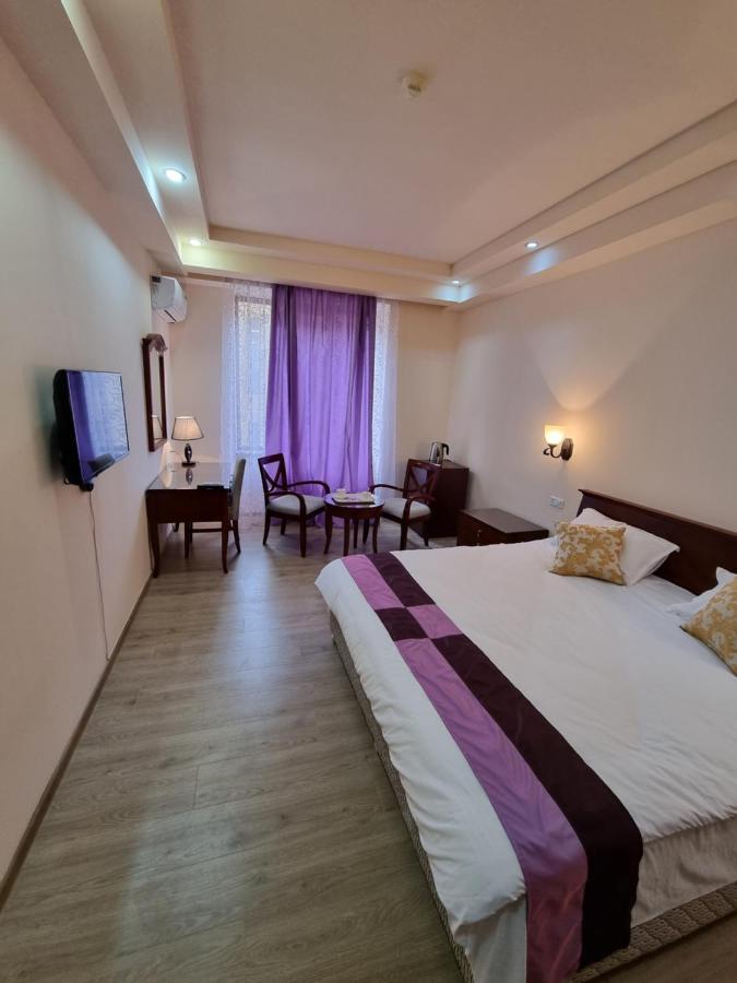 Damus Apartments Ереван Экстерьер фото